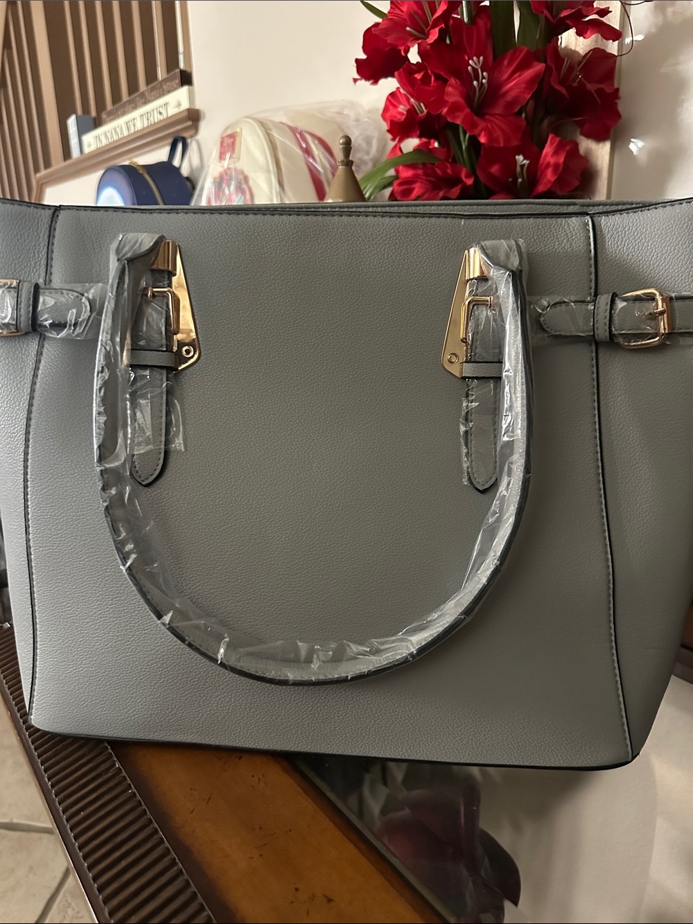 Classic Structured Women's Tote Bag - Gray/soft lavender Color NWT